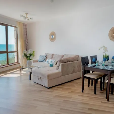 アパート Caba ヴァルナ